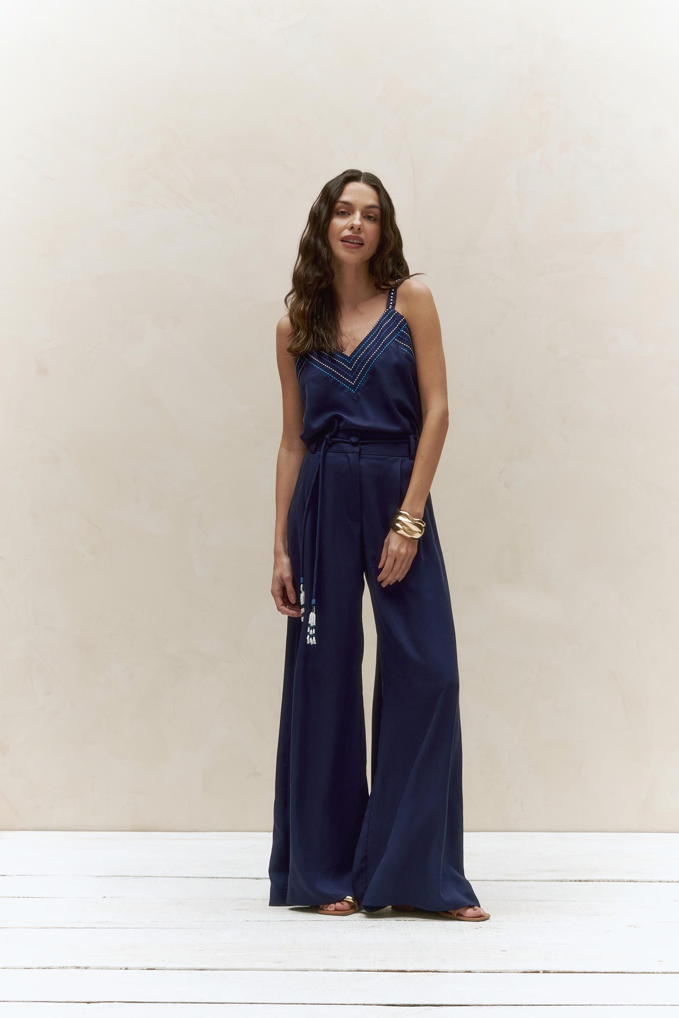 LOOK_05 - BLUSA ALÇA BORD. TRAÇOS E CALÇA PANTALONA FLUIDEZ - 191